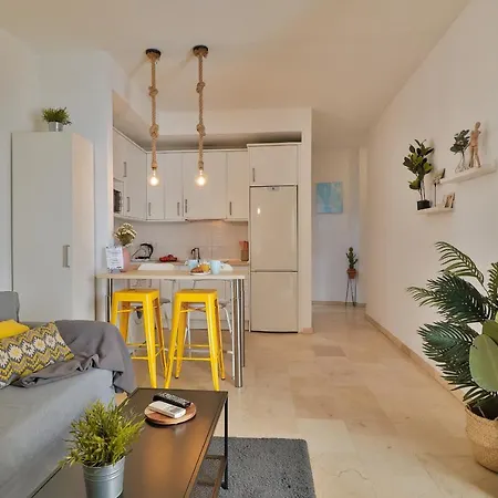 Apartment C41 - Modern & Comfy Flat Center