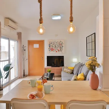 C41 - Modern & Comfy Flat Center Malaga