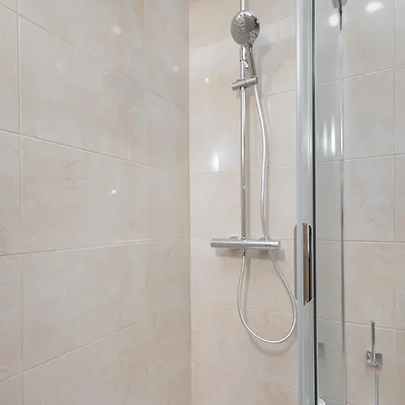 C41 - Modern & Comfy Flat Center Apartment *